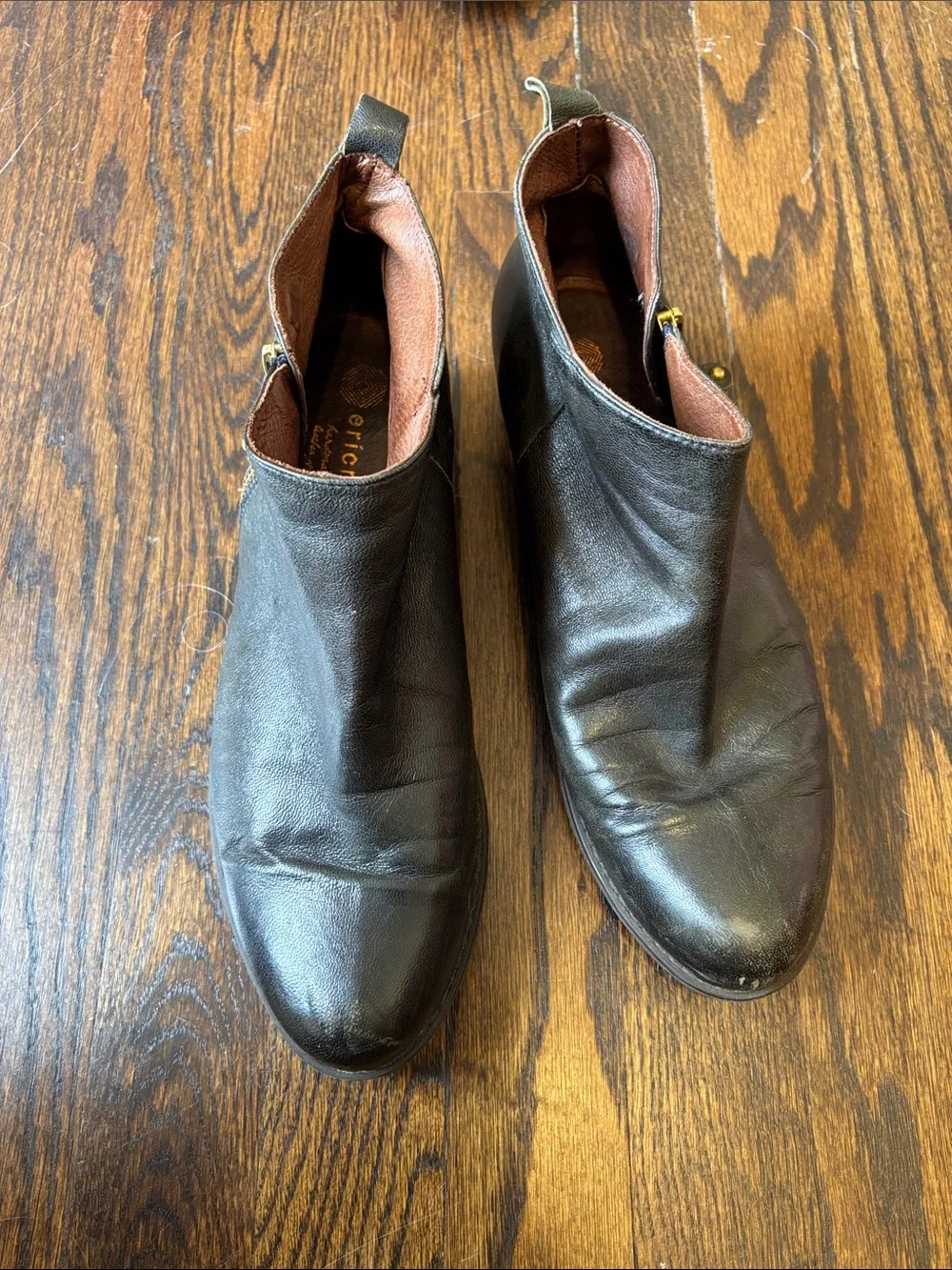 Eric Michael Black Leather Chukka Ankle Boots
